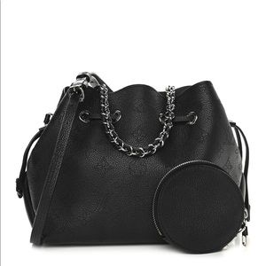 LOUIS VUITTON Mahina Bella Black